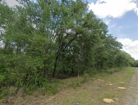 737 E Byrd Loop Dunnellon FL 34434