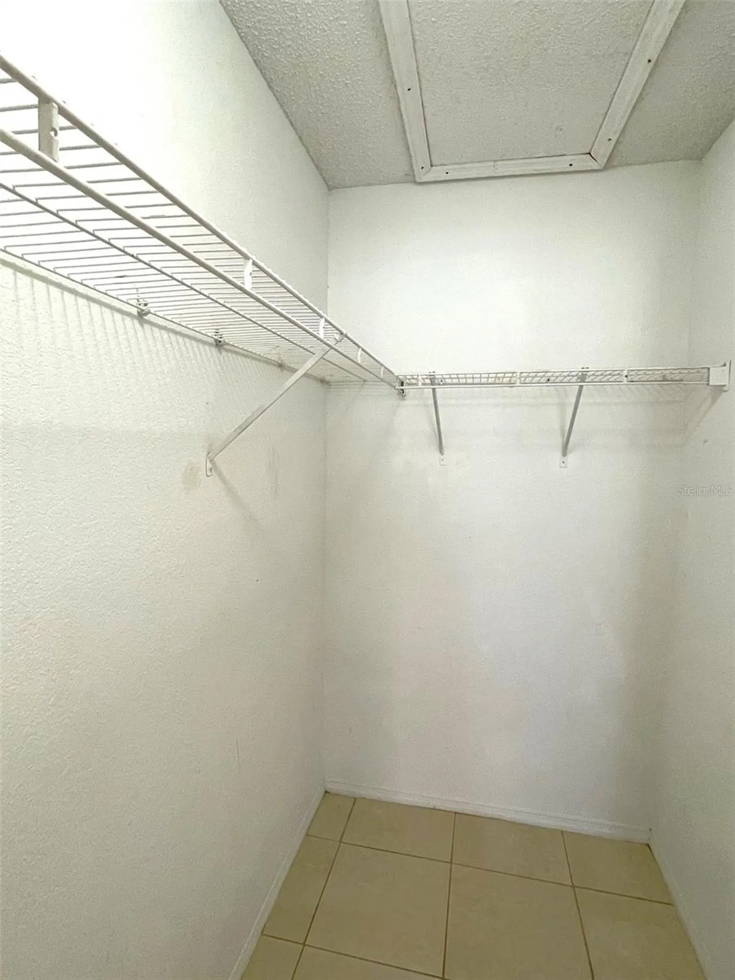 2550 N Alafaya Trail Orlando FL 32826
