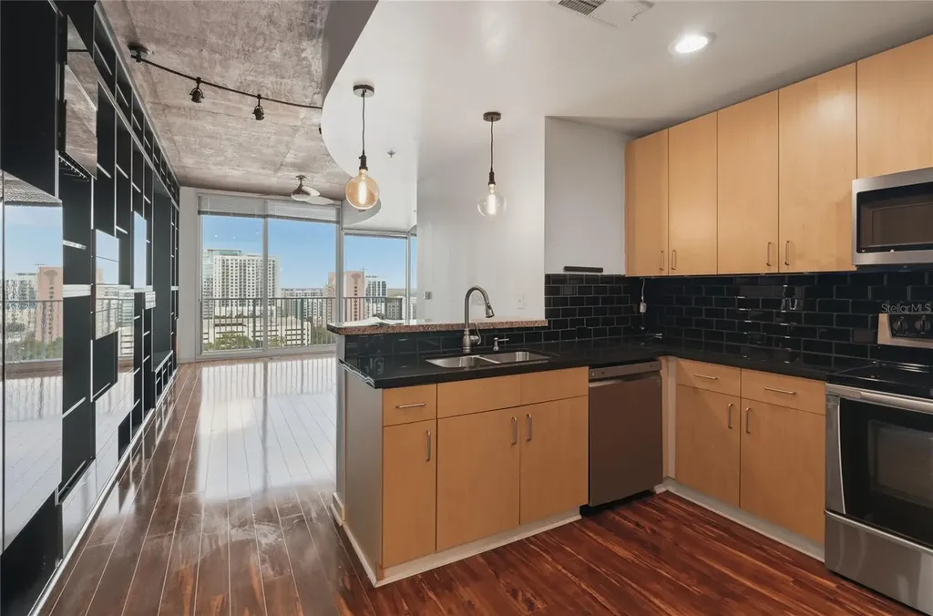 155 S Court Avenue Orlando FL 32801