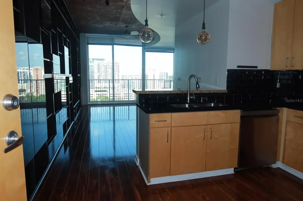 155 S Court Avenue Orlando FL 32801