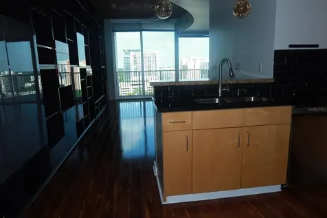 155 S Court Avenue Orlando FL 32801
