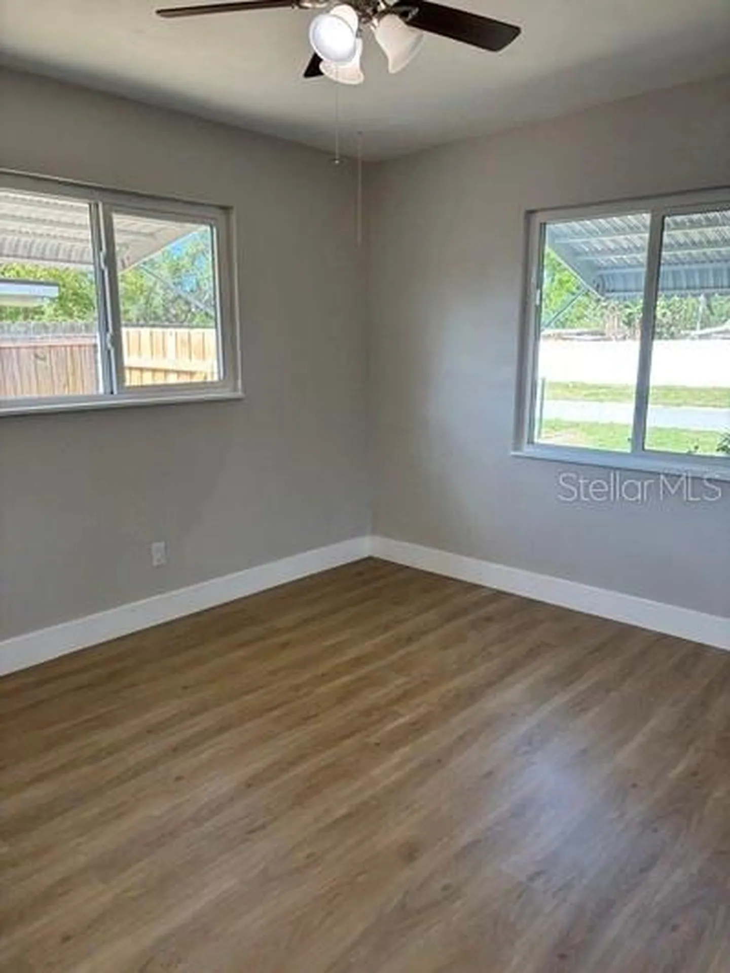 5165 104th Way N St Petersburg FL 33708