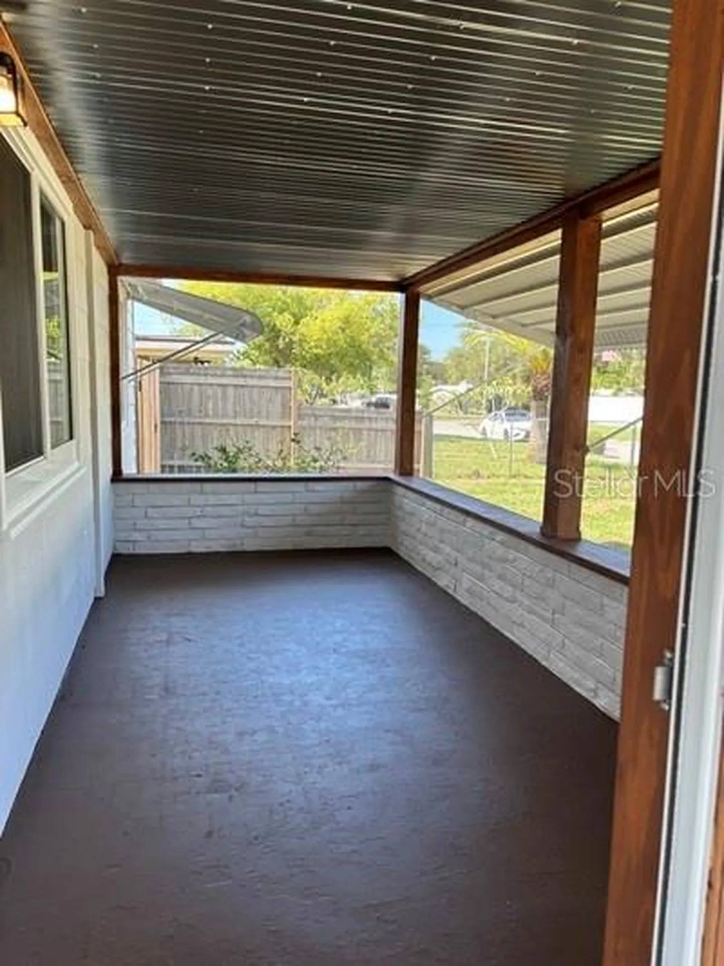 5165 104th Way N St Petersburg FL 33708