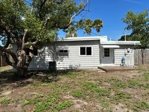5165 104th Way N St Petersburg FL 33708