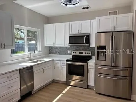 5165 104th Way N St Petersburg FL 33708