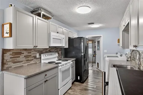 622 Ridge Terrace Winter Haven FL 33881