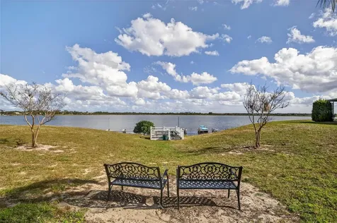 622 Ridge Terrace Winter Haven FL 33881