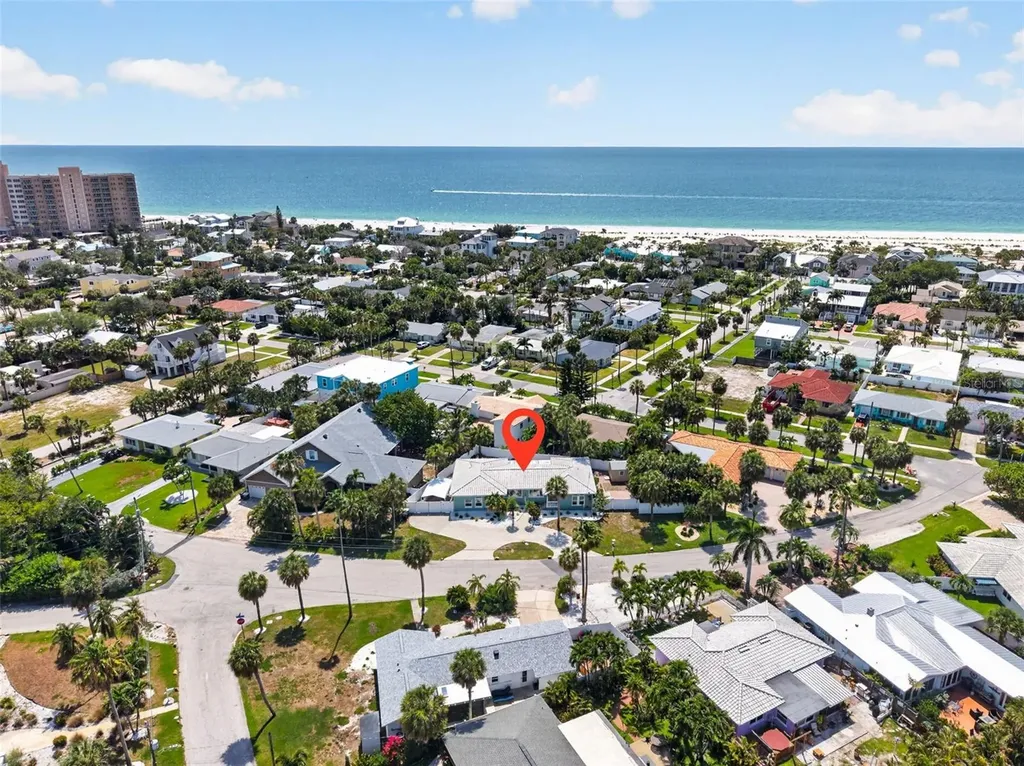 976 Narcissus Avenue Clearwater Beach FL 33767