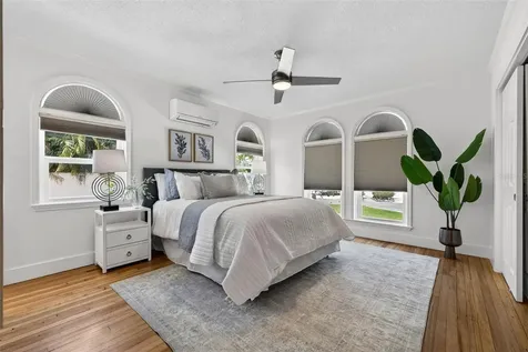 976 Narcissus Avenue Clearwater Beach FL 33767
