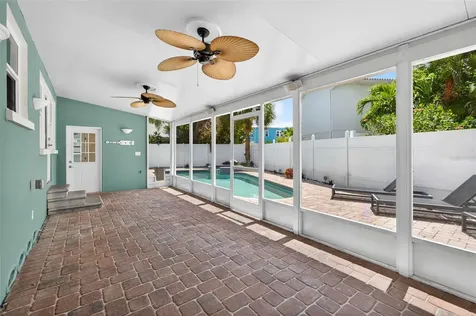 976 Narcissus Avenue Clearwater Beach FL 33767
