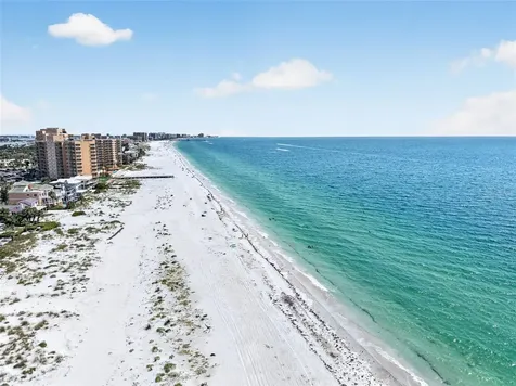 976 Narcissus Avenue Clearwater Beach FL 33767