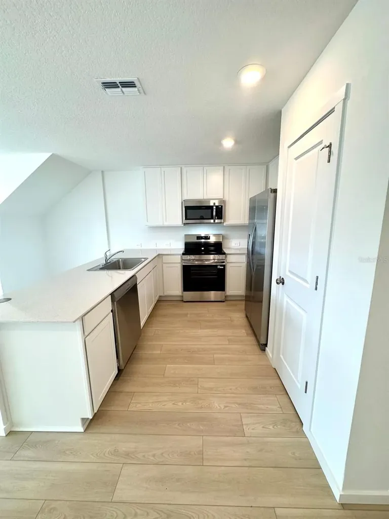 819 Lynx Street Davenport FL 33837
