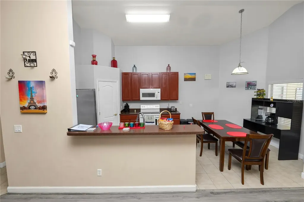 548 Old Bridge Circle Davenport FL 33897