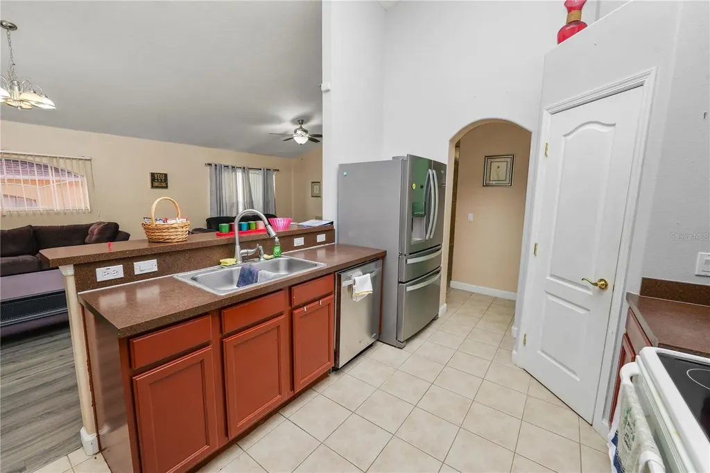 548 Old Bridge Circle Davenport FL 33897