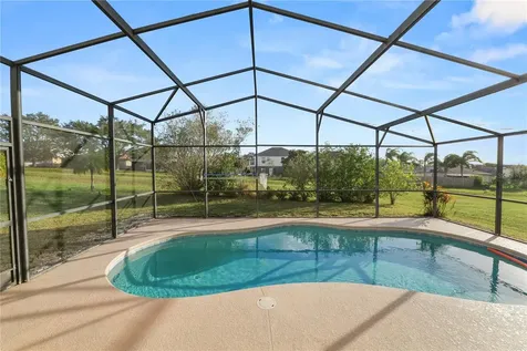 548 Old Bridge Circle Davenport FL 33897