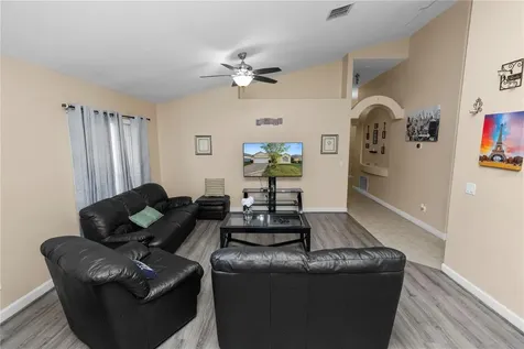 548 Old Bridge Circle Davenport FL 33897