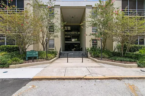 2302 S Manhattan Avenue Tampa FL 33629