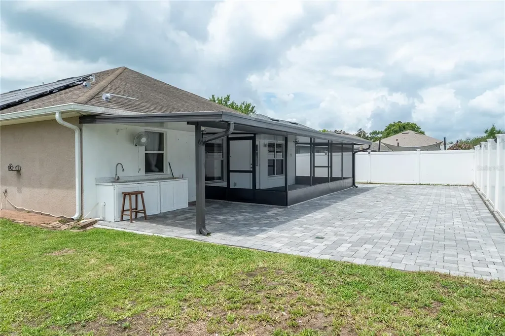 1940 Fawn Meadow Circle St Cloud FL 34772