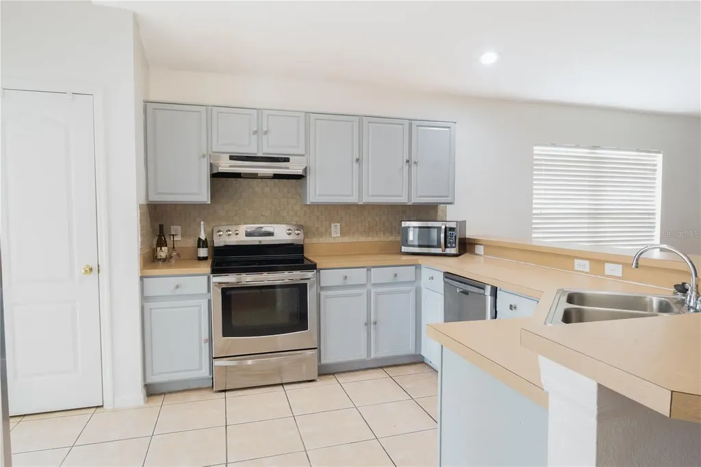 1940 Fawn Meadow Circle St Cloud FL 34772