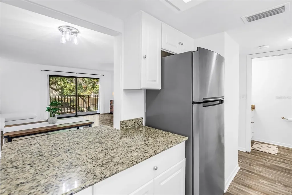 105 4th Avenue NE St Petersburg FL 33701