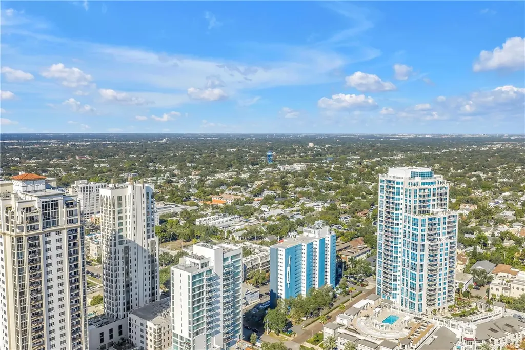 105 4th Avenue NE St Petersburg FL 33701
