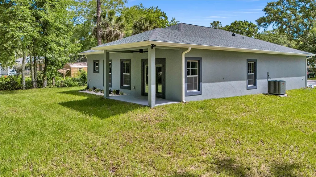 1616 Selma Avenue Daytona Beach FL 32117