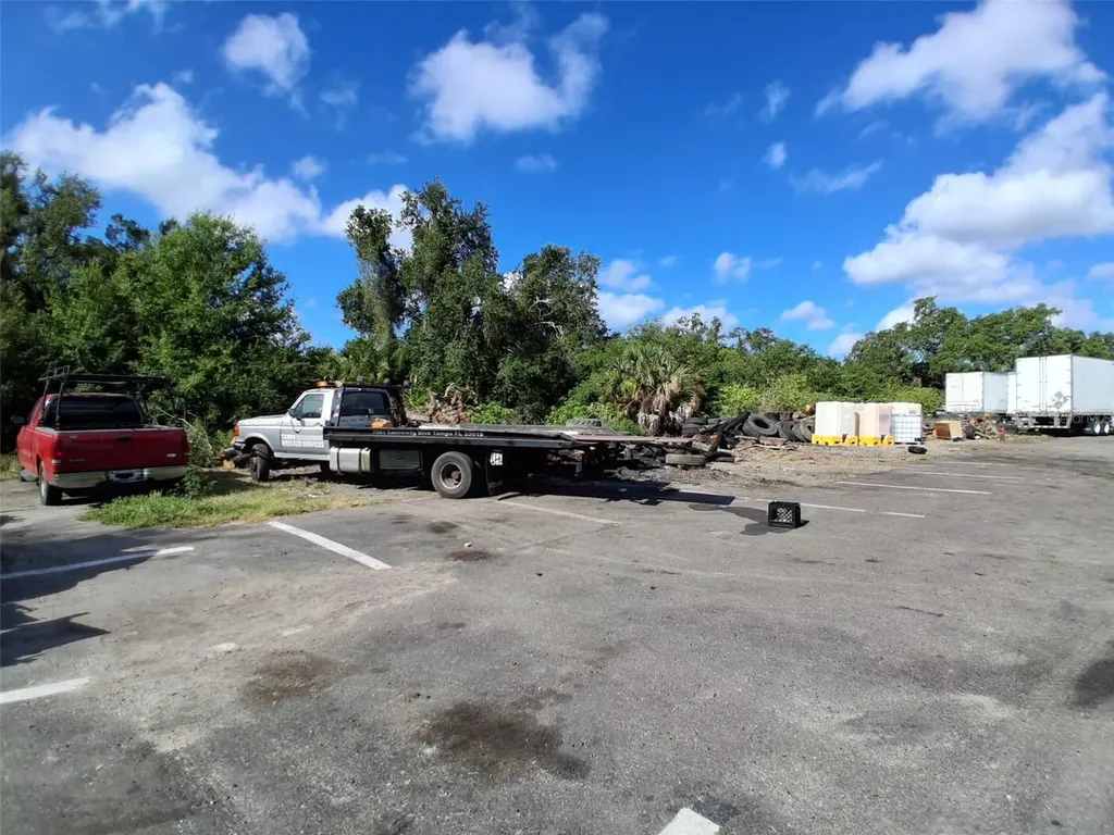 7001 Causeway Boulevard Tampa FL 33619