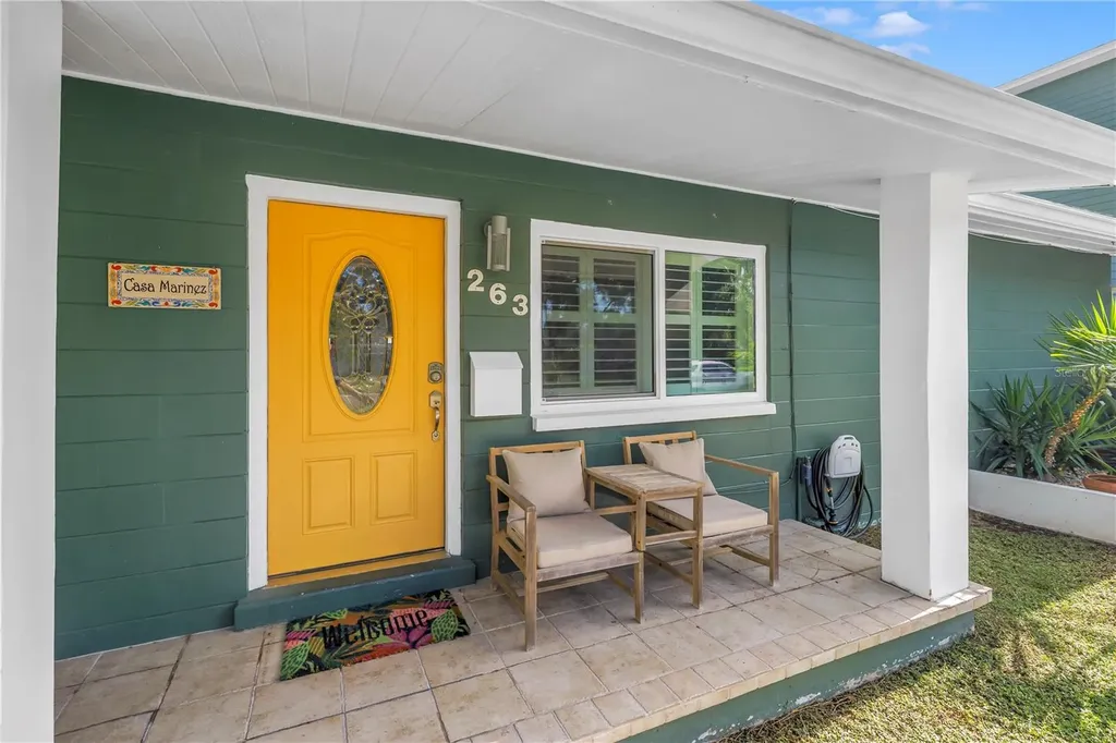 263 42nd Avenue NE St Petersburg FL 33703