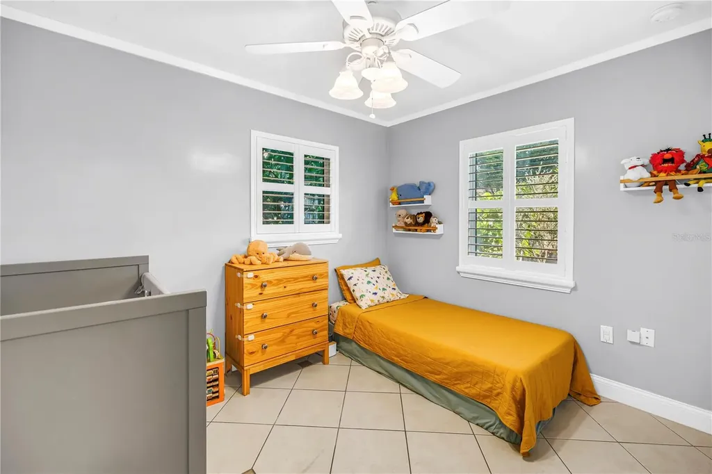 263 42nd Avenue NE St Petersburg FL 33703