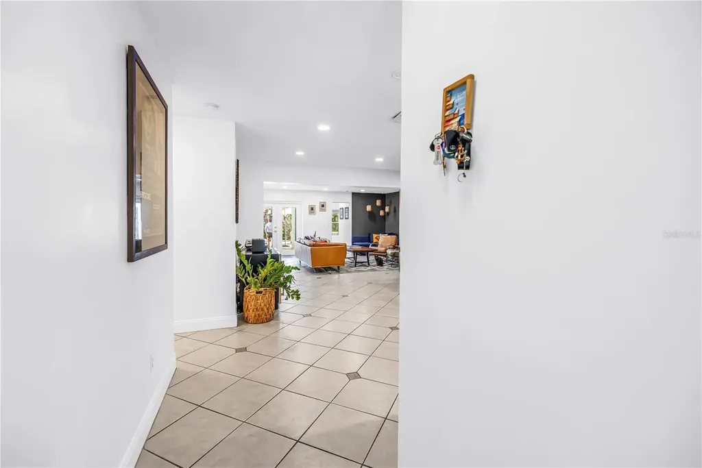 263 42nd Avenue NE St Petersburg FL 33703