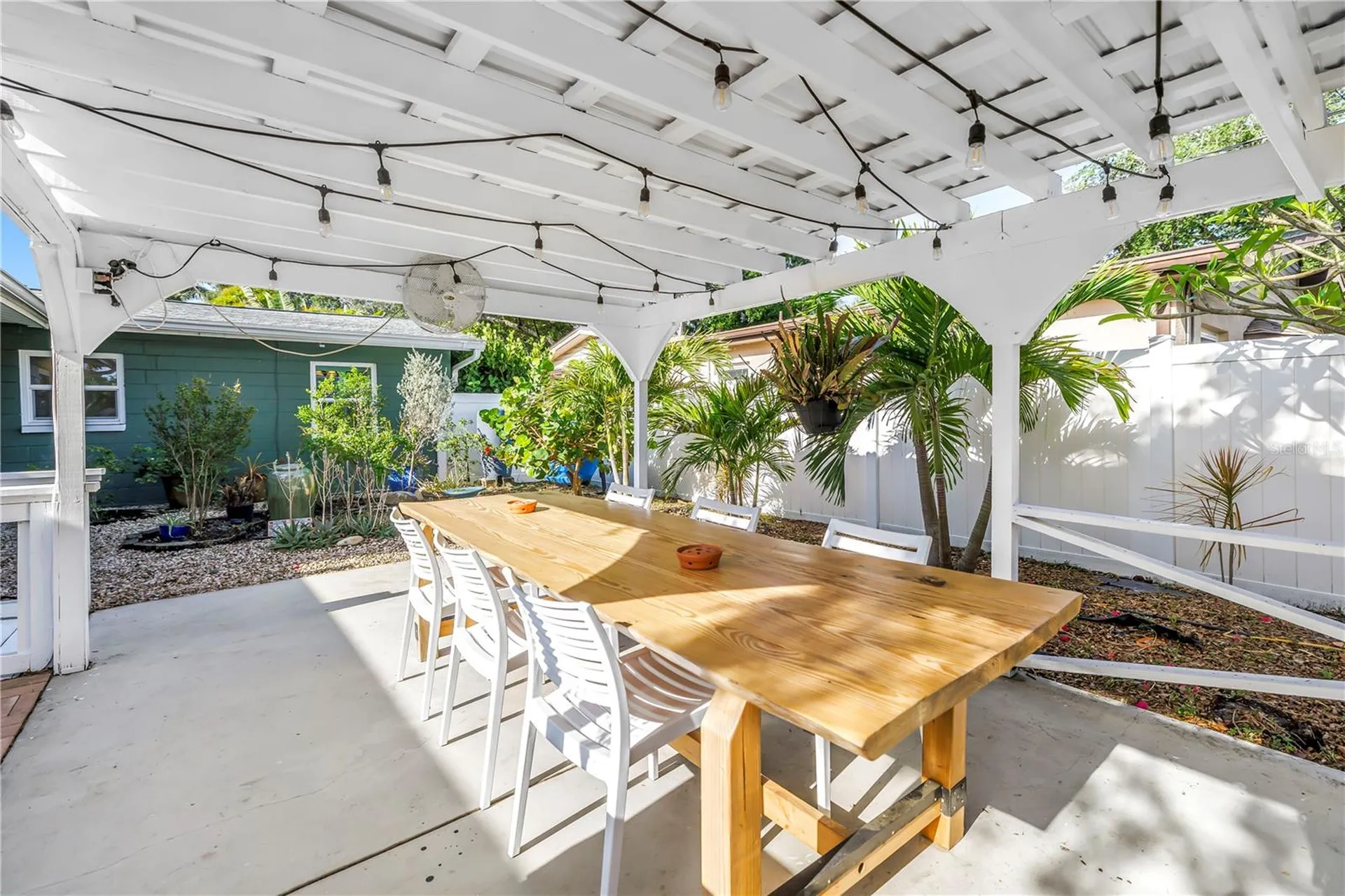 263 42nd Avenue NE St Petersburg FL 33703