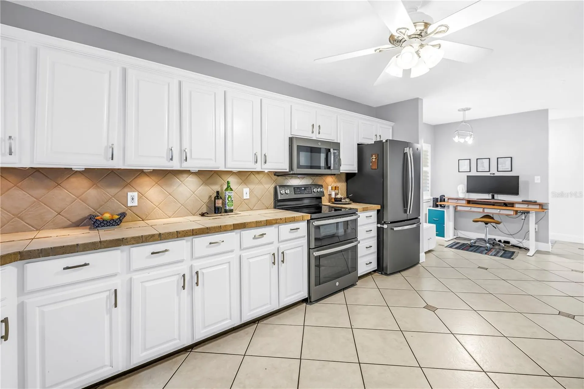 263 42nd Avenue NE St Petersburg FL 33703