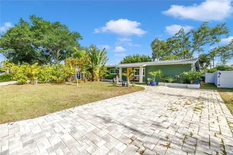 263 42nd Avenue NE St Petersburg FL 33703