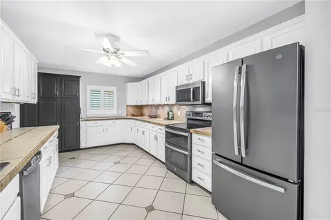 263 42nd Avenue NE St Petersburg FL 33703