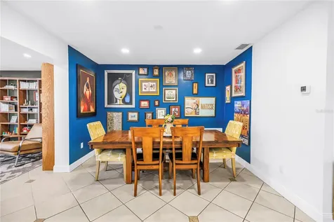 263 42nd Avenue NE St Petersburg FL 33703