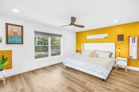 263 42nd Avenue NE St Petersburg FL 33703