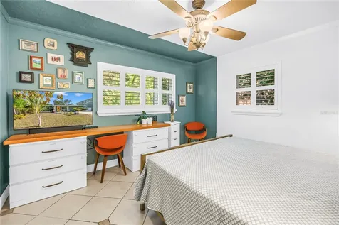 263 42nd Avenue NE St Petersburg FL 33703