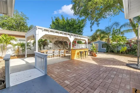 263 42nd Avenue NE St Petersburg FL 33703