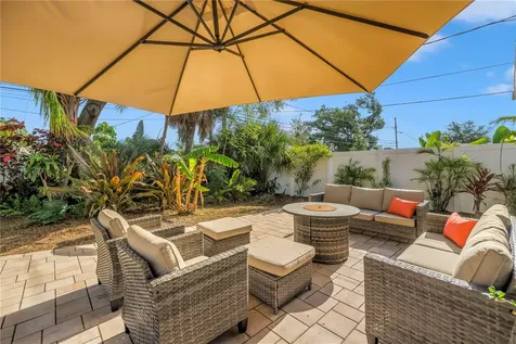 263 42nd Avenue NE St Petersburg FL 33703