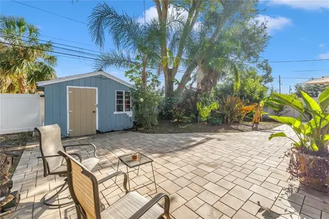 263 42nd Avenue NE St Petersburg FL 33703