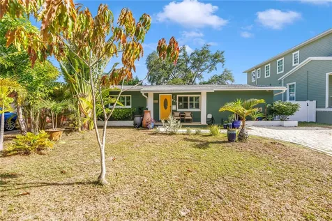 263 42nd Avenue NE St Petersburg FL 33703