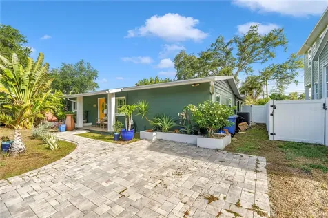263 42nd Avenue NE St Petersburg FL 33703