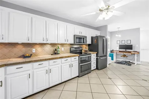 263 42nd Avenue NE St Petersburg FL 33703