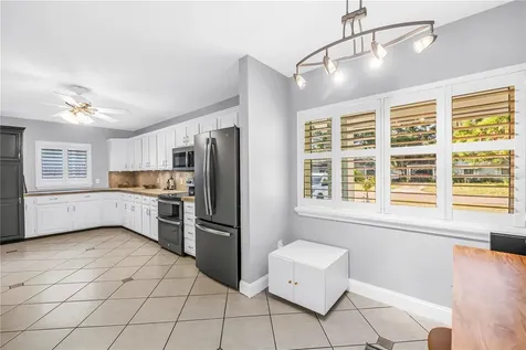 263 42nd Avenue NE St Petersburg FL 33703