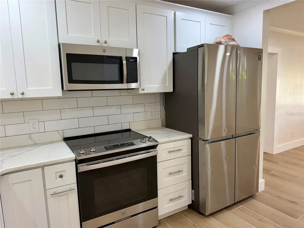 301 S Seminole Avenue Minneola FL 34715