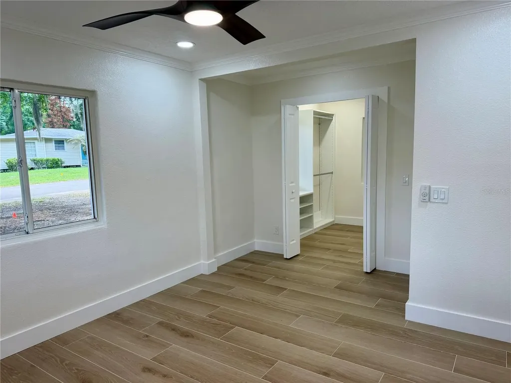 301 S Seminole Avenue Minneola FL 34715