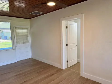 301 S Seminole Avenue Minneola FL 34715