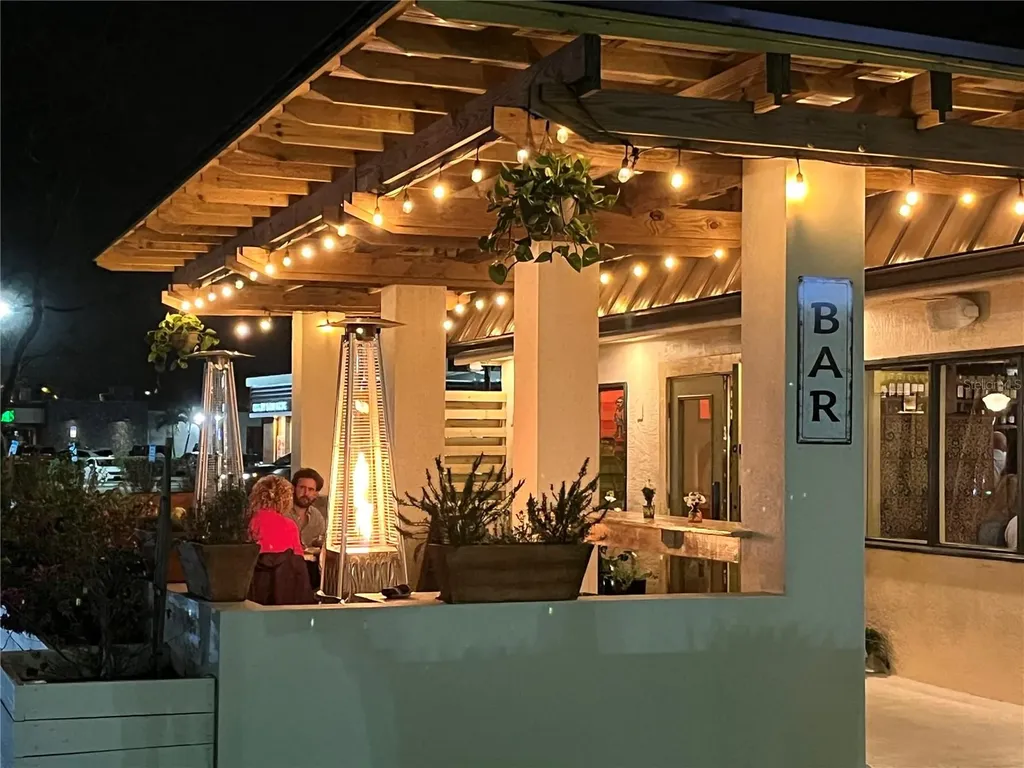 1518 S Dixie Freeway New Smyrna Beach FL 32168