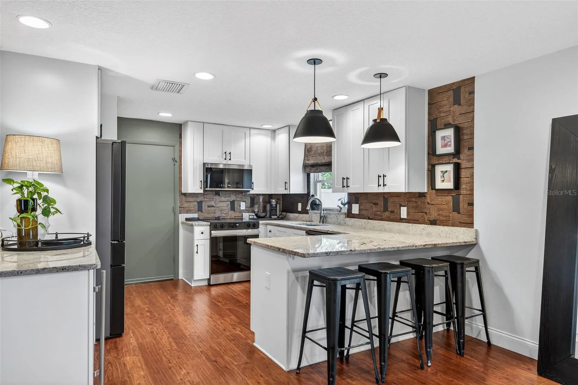 1523 Eastin Avenue Orlando FL 32804