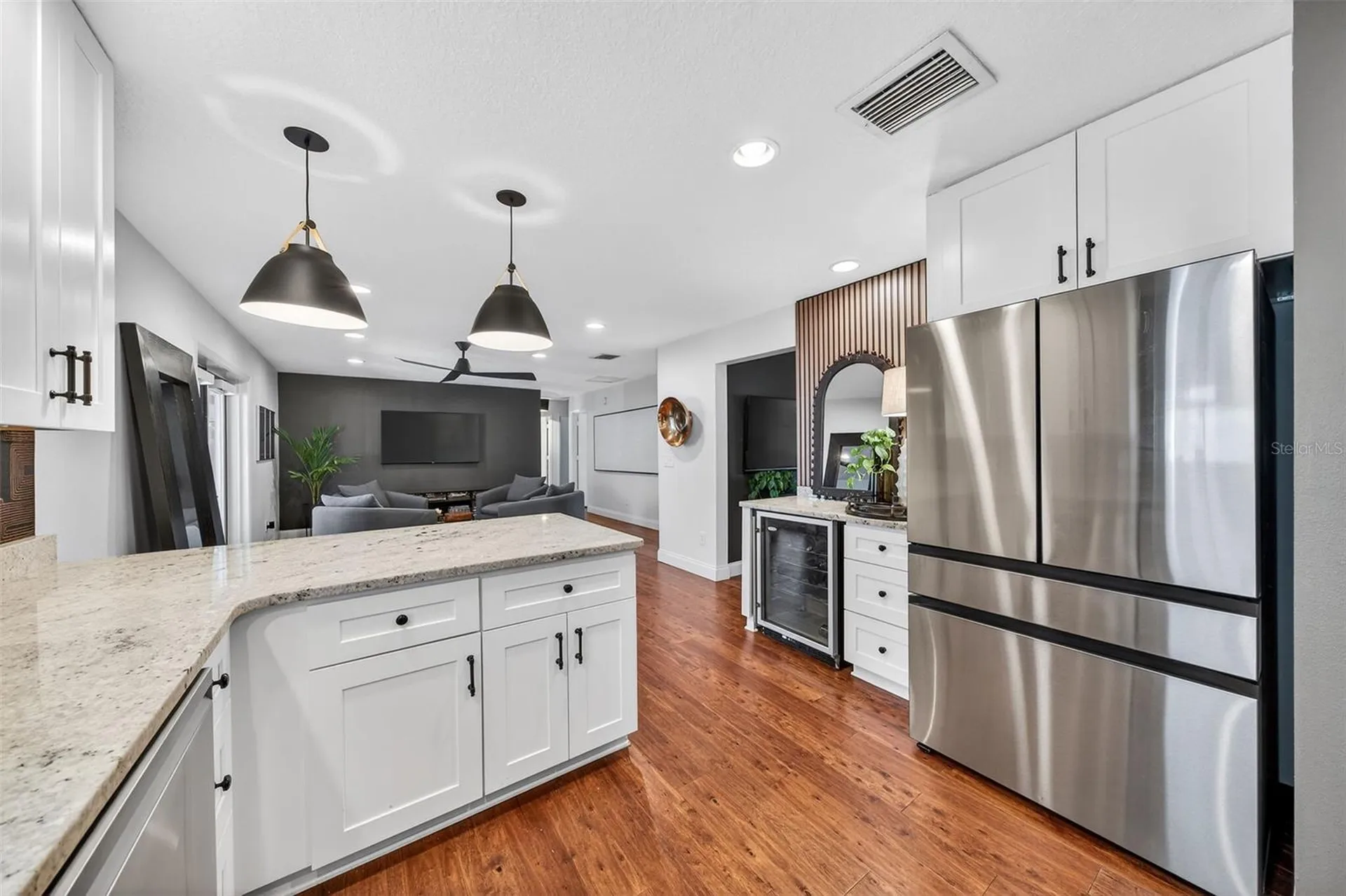 1523 Eastin Avenue Orlando FL 32804